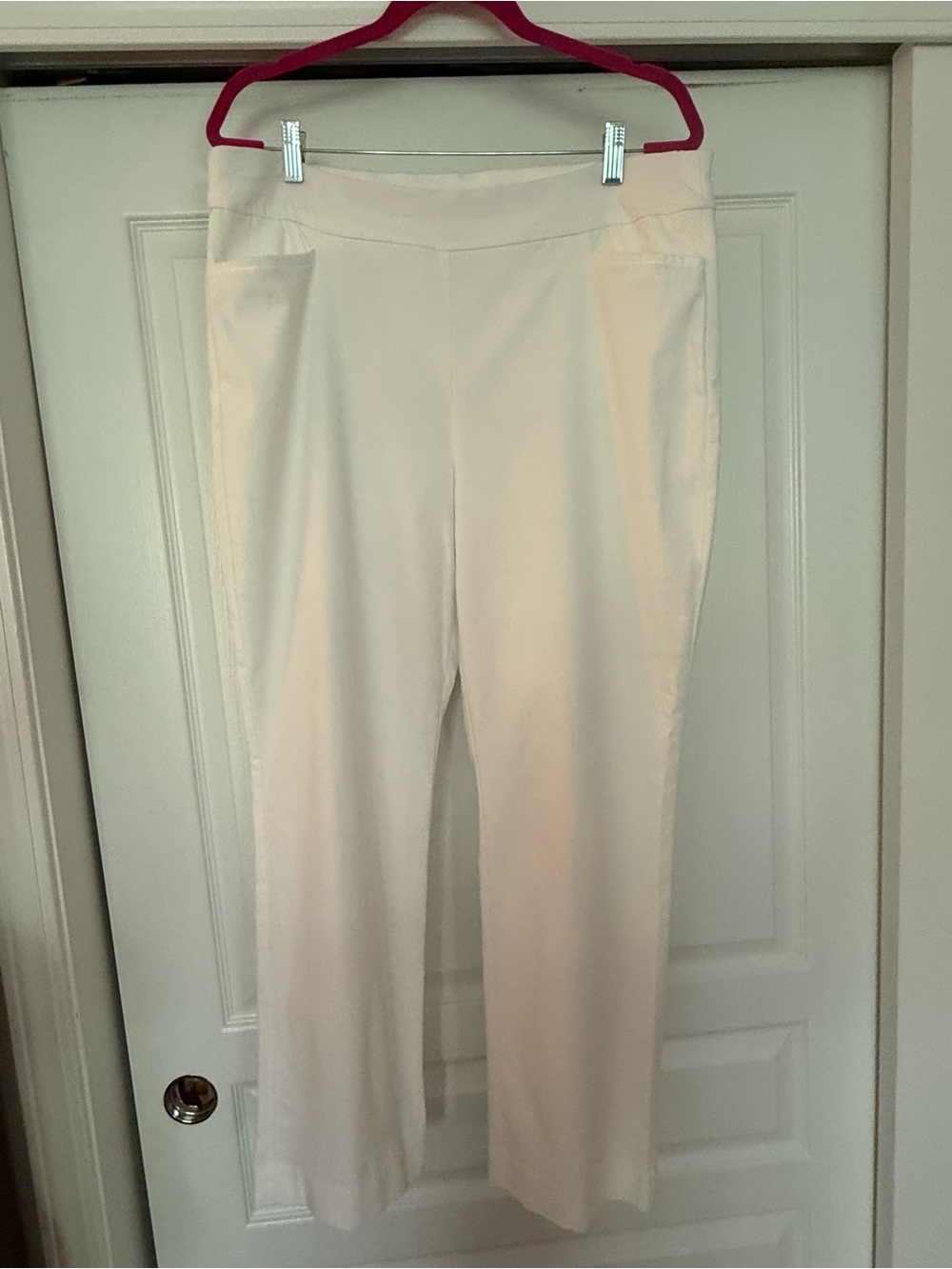 Chico's Cream Petite Straight-Leg Pull-On Trousers